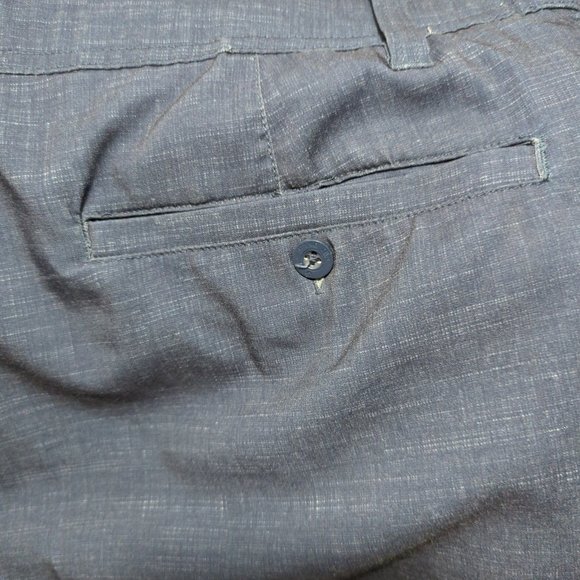 Hang 10 Hybrid Shorts size 40 - Picture 6 of 7